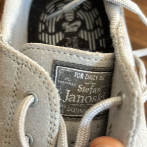 Nike SB Janoski Fly Leather Mens Suede Shoe size 8 Good Condition - Picture 7 of 9